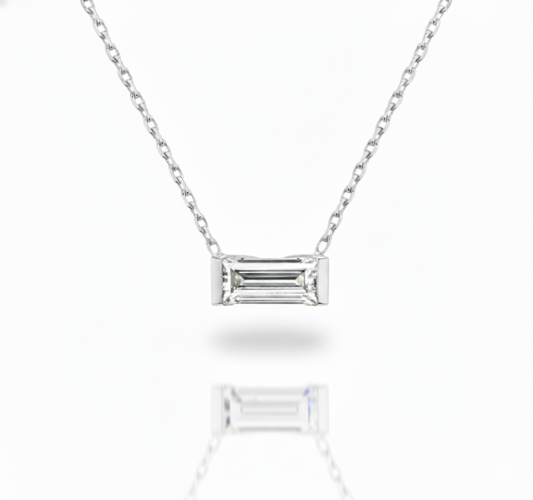 Linéa Baguette Necklace