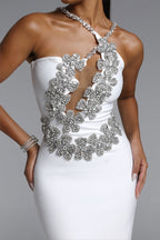 SUKIENKA MAXI VERONIC GLAMOROUS CONTOUR HALTER CUT OUT Z KRYSZTAŁKAMI I UKRYTYM BANDAGE