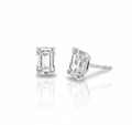 Vera Emerald Studs