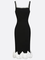 Czarna sukienka midi bodycon z kwadratowym dekoltem
